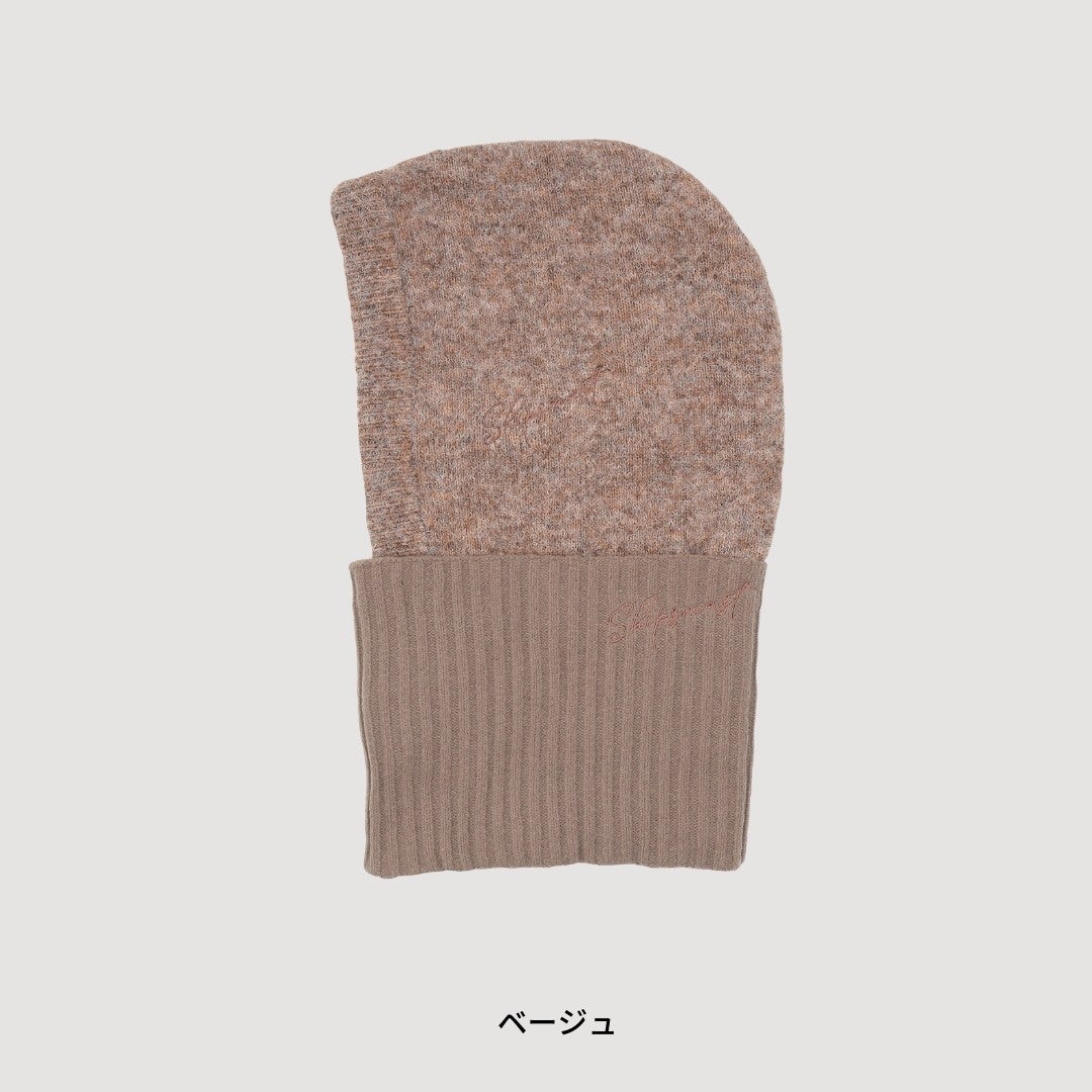 公式配布のベージュ。AC22-BGのセットとして照合した、バラクラバとネックウォーマーの写真です。